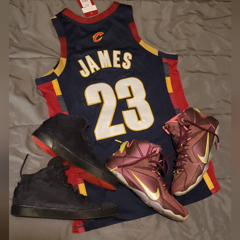 Lebron james bundle